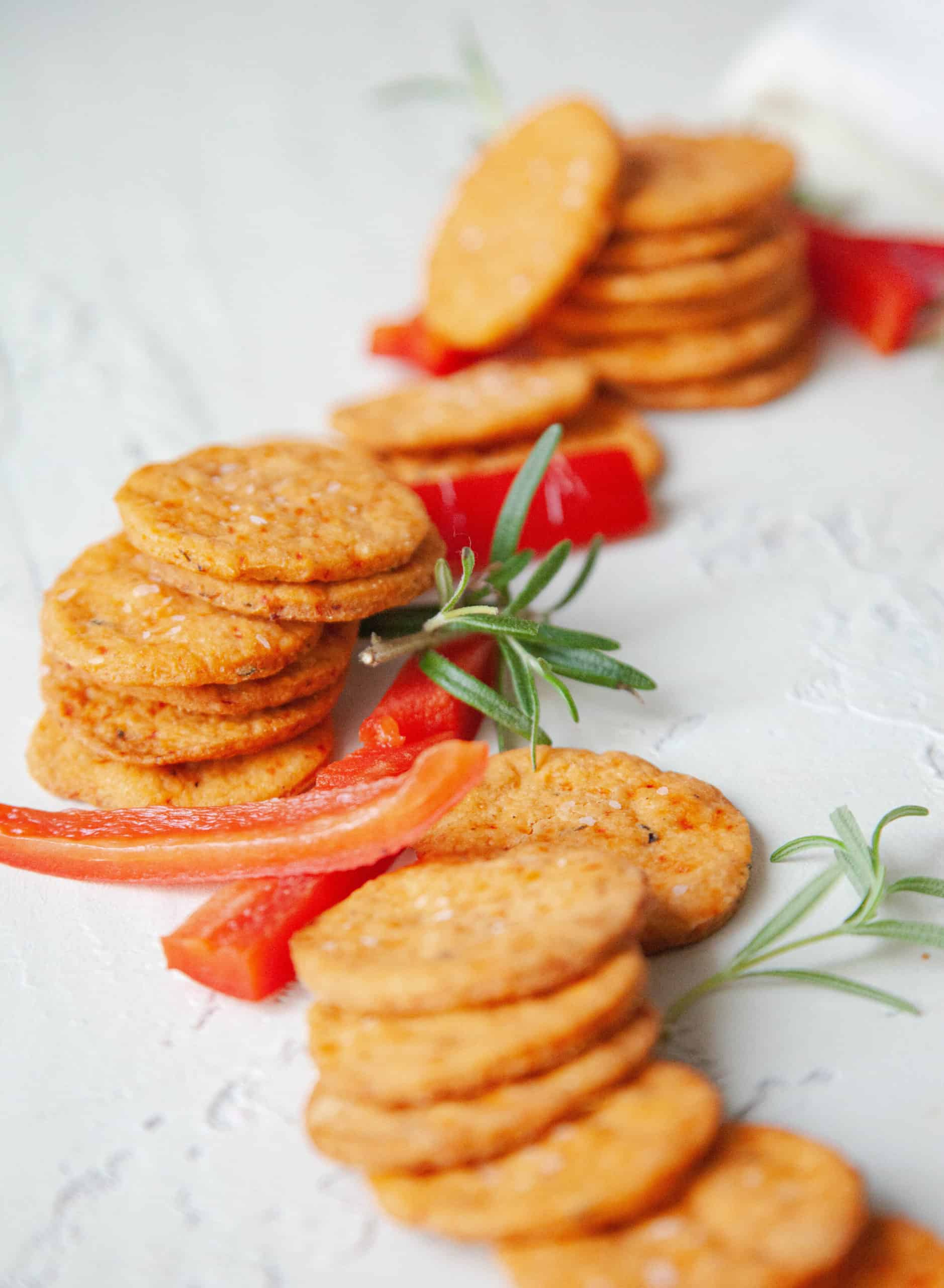 Roasted Red Bell Pepper Crackers